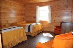 1_big-bedroom
